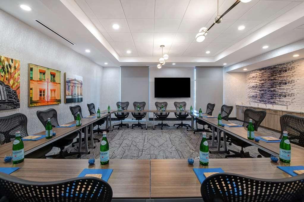 Home2 Suites By Hilton Anderson Downtown 設備 写真